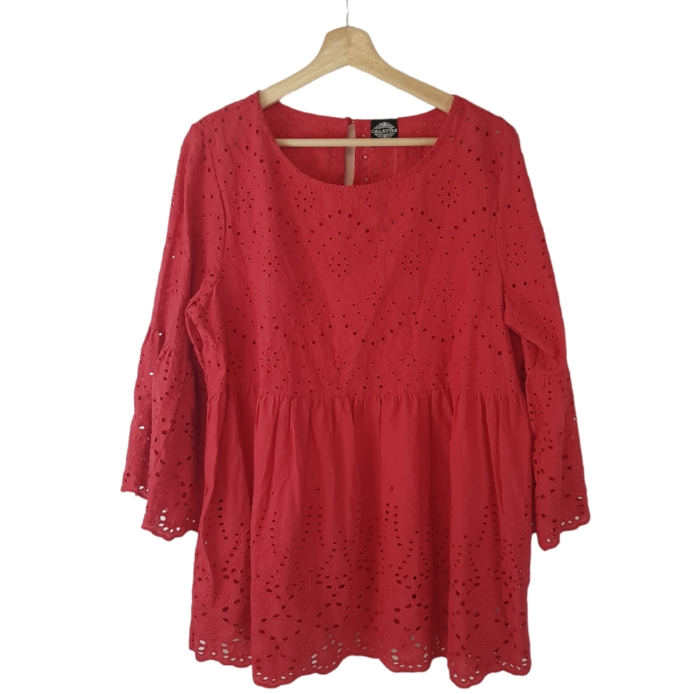 100% cotton eyelet blouse size L